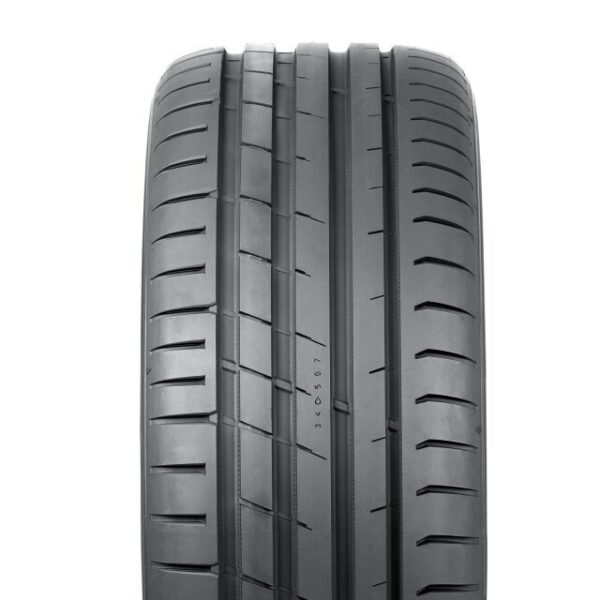 Nokian Powerproof 1 (Rim Fringe Protection) 205/50/R17
